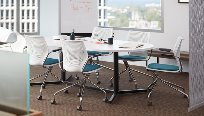 MultiGeneration by Knoll and Antenna Telescope Y-Base Table