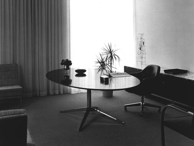 Knoll Florence Executive Table Desk History